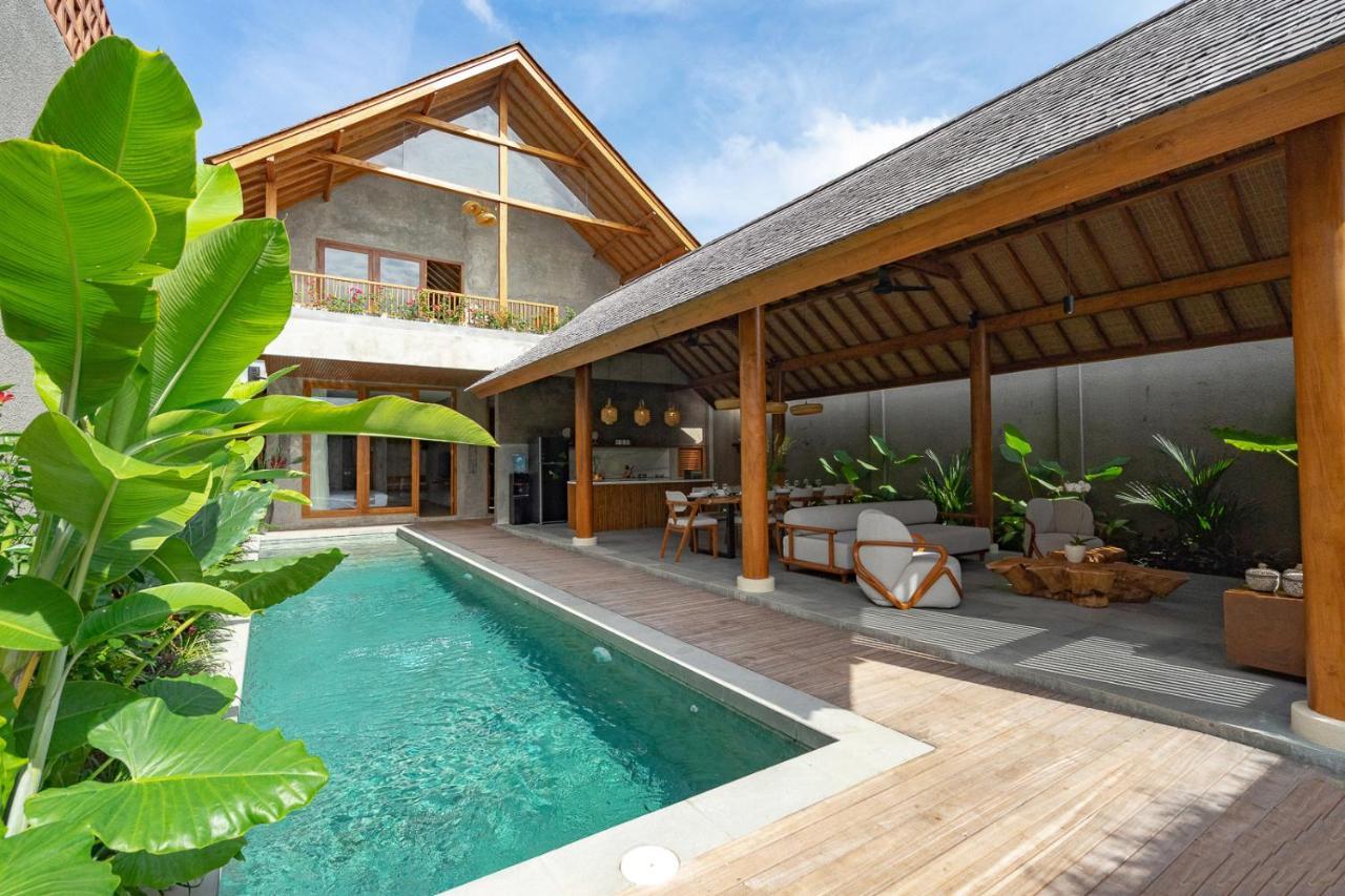 Jiwoku Villas Canggu  Exterior photo